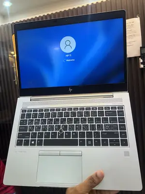 New Laptop HP EliteBook 840 G6 8GB AMD Ryzen 5 SSD 256GB