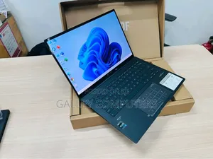 New Laptop Asus Zenbook 14 OLED 16GB Intel Core i7 SSD 1T