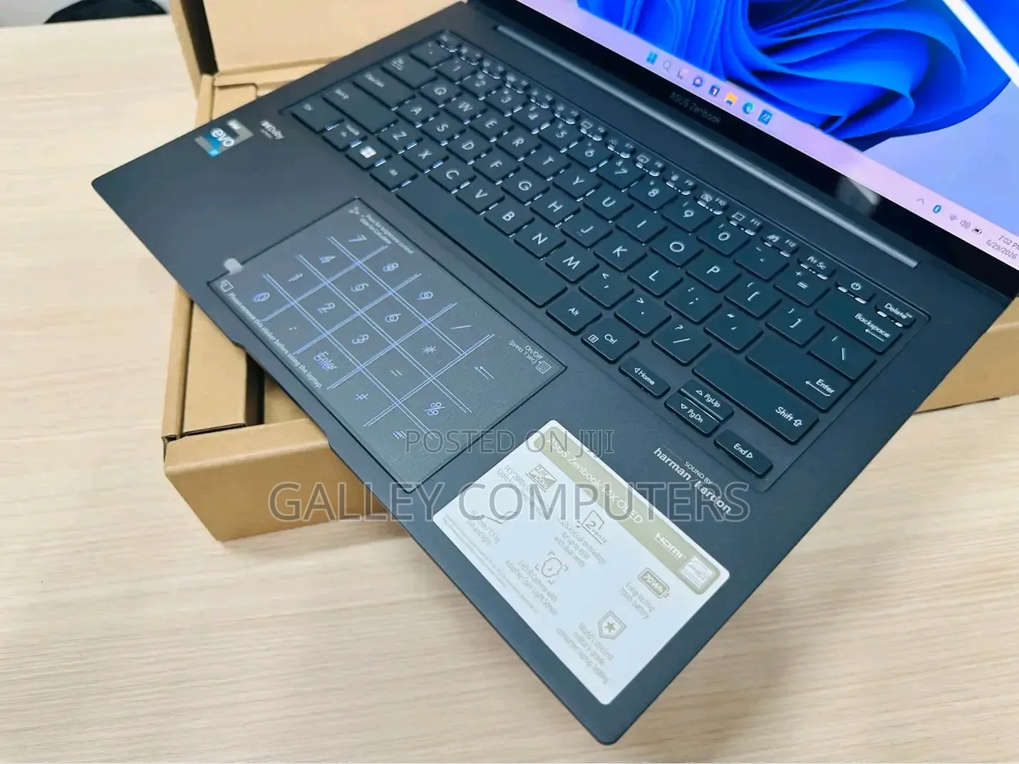 New Laptop Asus Zenbook 14 OLED 16GB Intel Core i7 SSD 1T