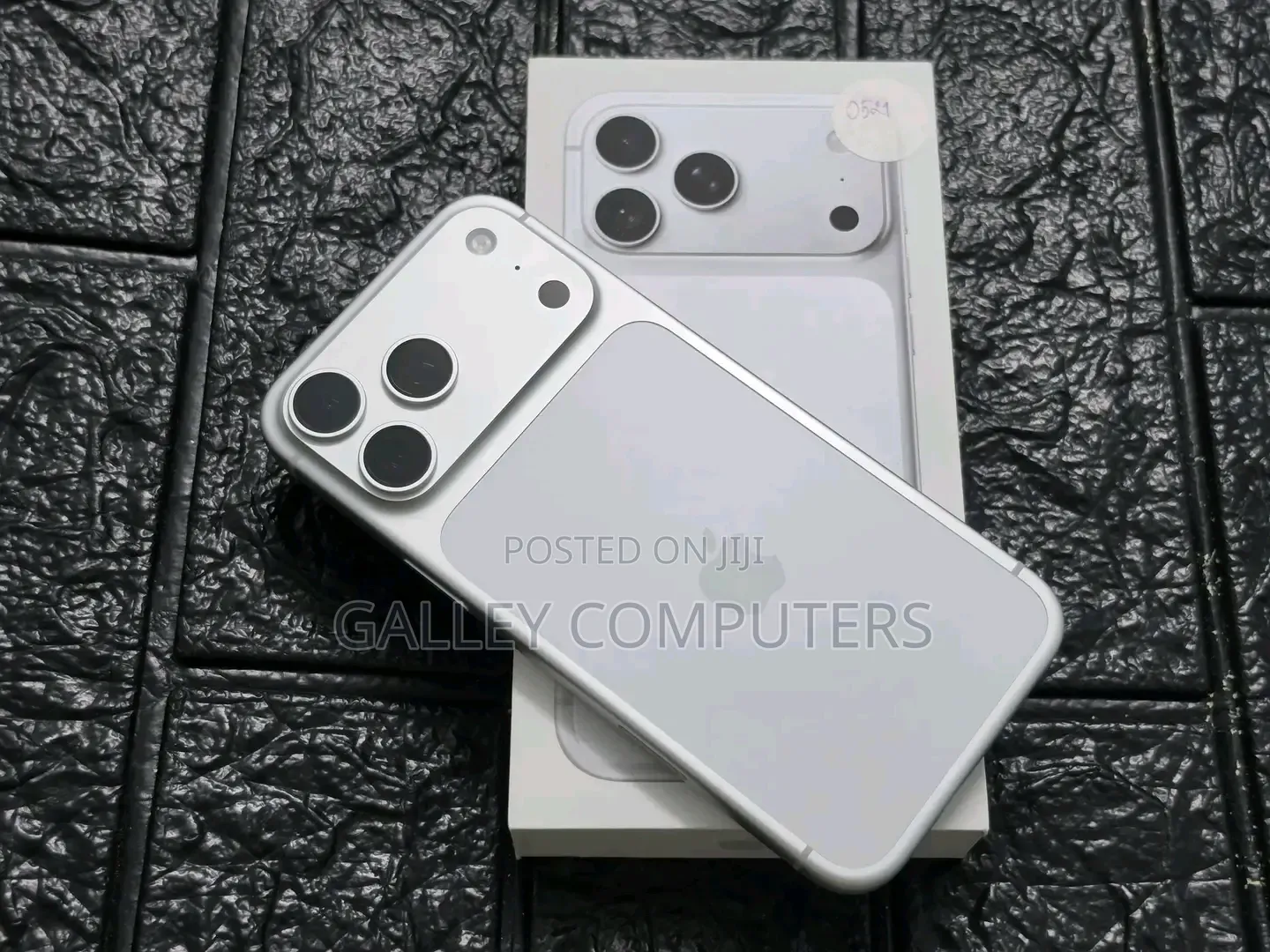 New Apple iPhone 17 Pro Max 512 GB White