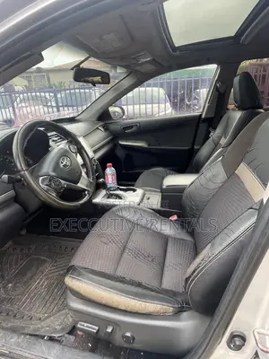 Toyota Camry 2014 Silver
