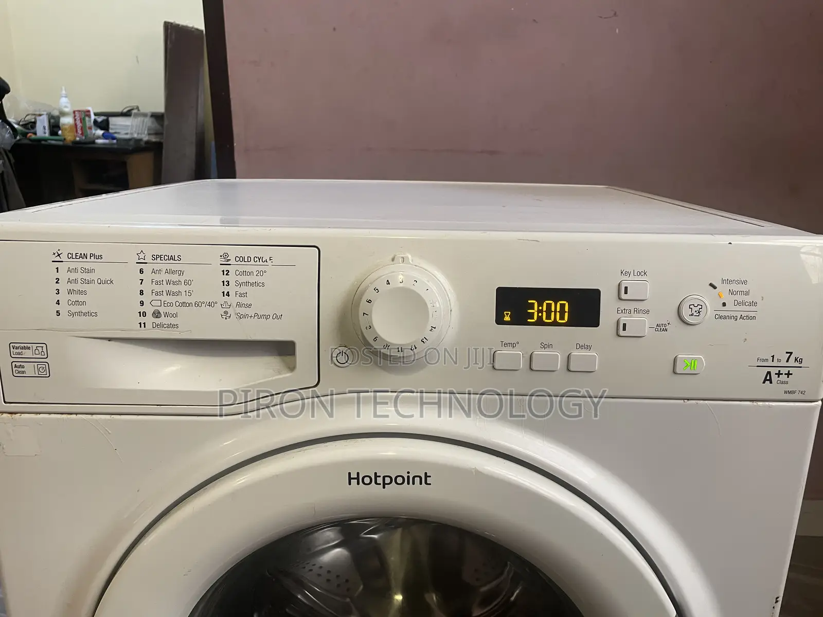 Hotpoint Front Loader Washing Machine