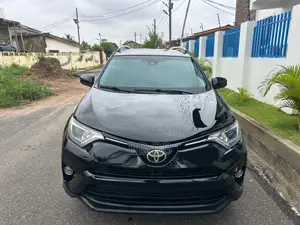 Toyota RAV4 2018 Black