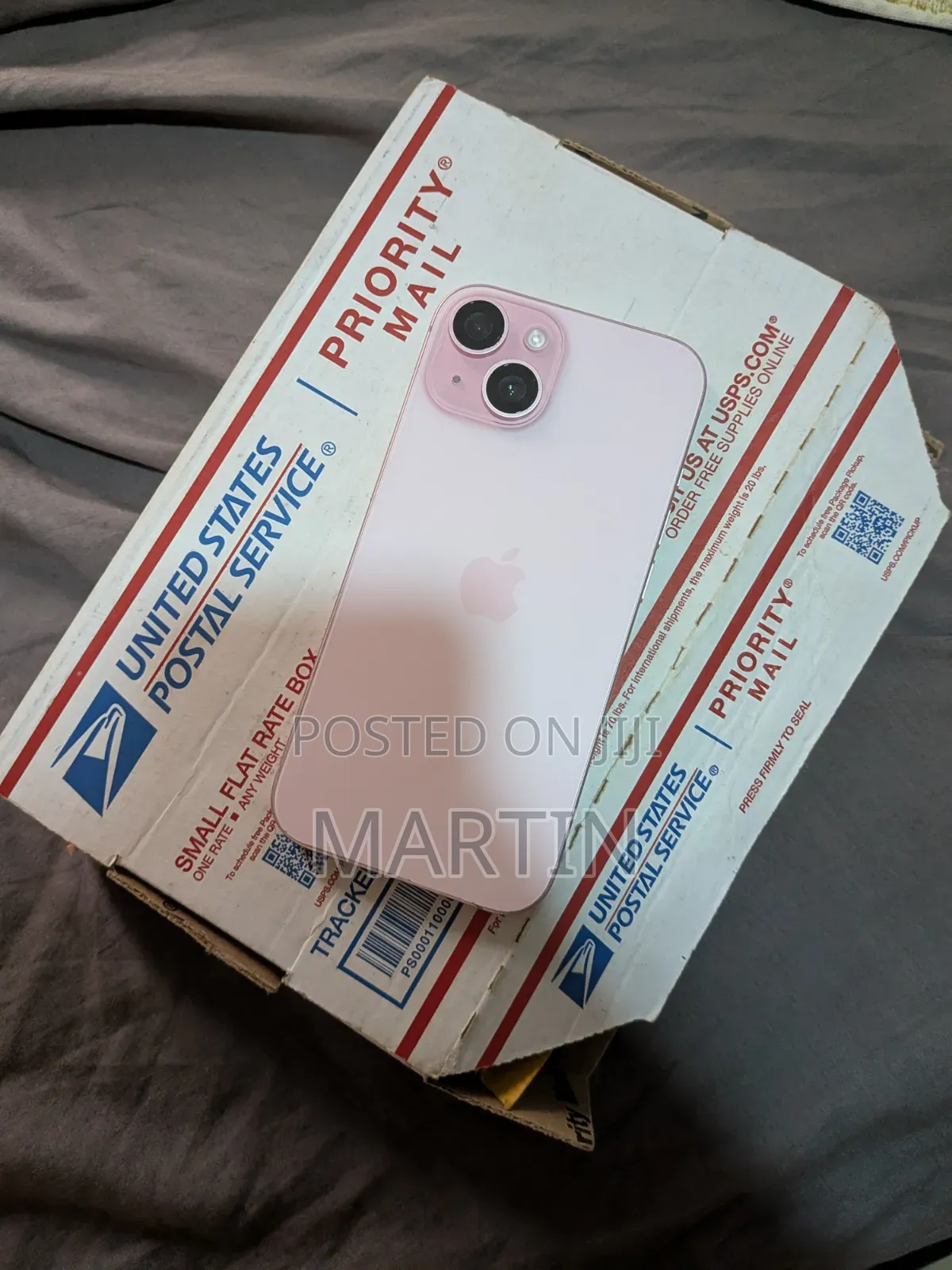 Apple iPhone 15 128 GB Pink