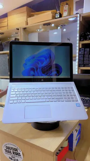 Laptop HP Envy 15t 8GB Intel Core i7 HDD+SSD 500GB