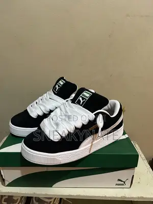 Puma Suede Sneakers