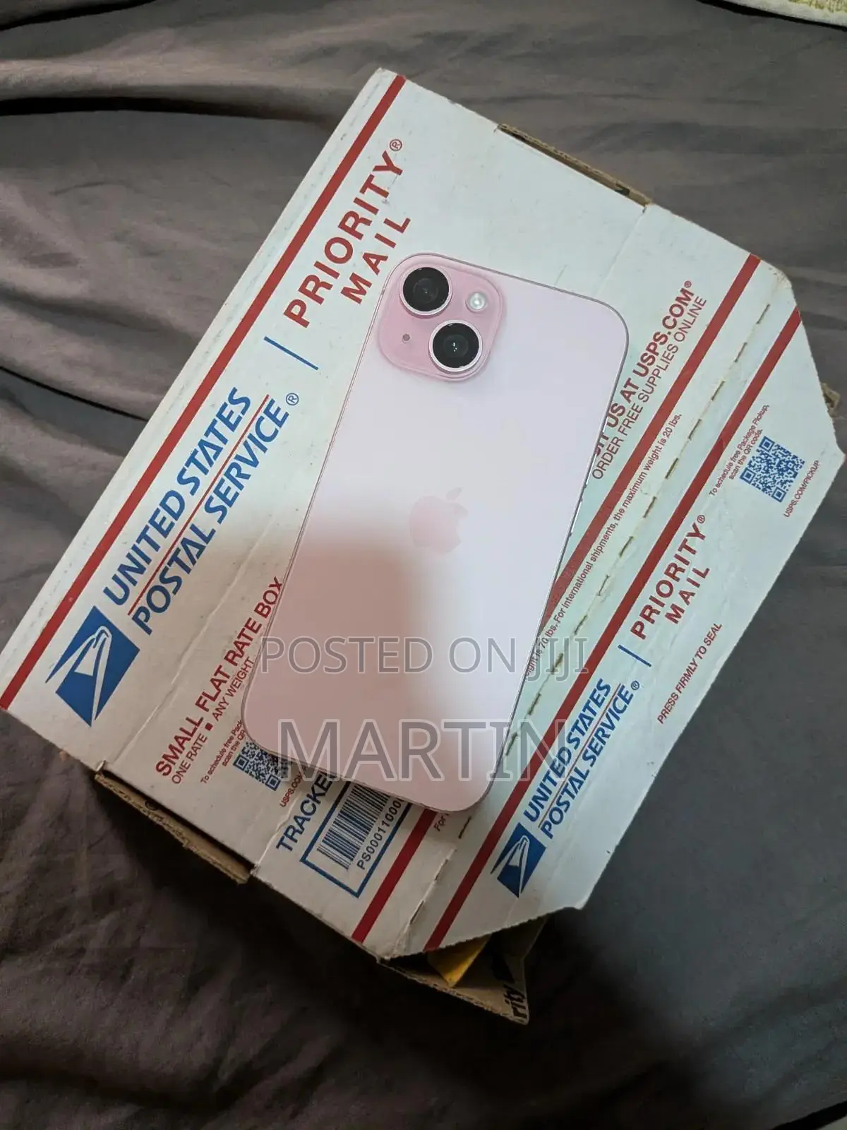 Apple iPhone 15 128 GB Pink
