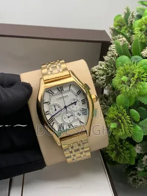 Cartier Roadster Chronograph Watch for Men –Refined Everyday Timepiece