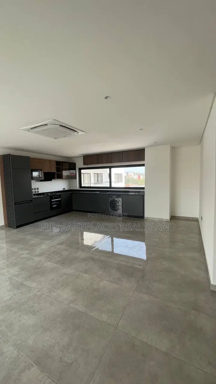 2bdrm Apartment in Pleasantplaces And, Dworwulu for rent