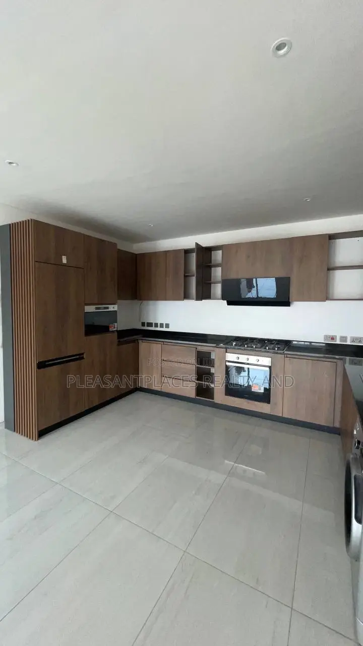 2bdrm Apartment in Pleasantplaces And, Dworwulu for rent