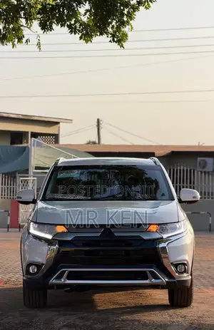 Mitsubishi Outlander SEL S-AWC 2020 White
