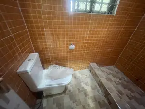4bdrm House in Pleasantplaces And, Kwabenya for rent