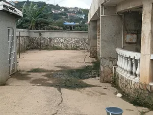 Furnished 4bdrm House in McCarthy Hill for sale