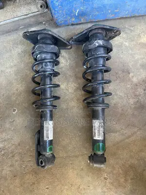 Mini Cooper Countryman Back Shocks Absorbers