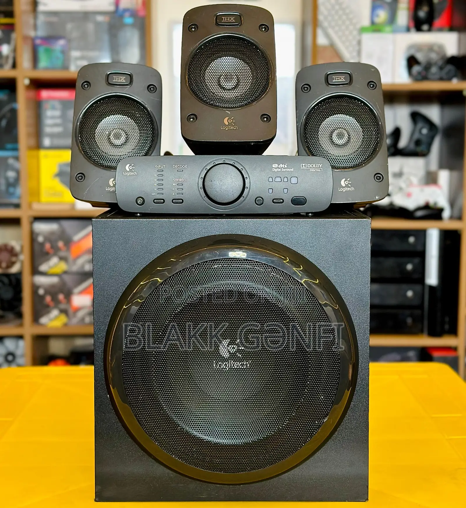 Logitech Z906 Surround Sound Speaker System