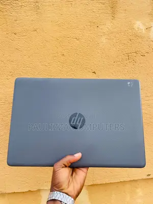 Laptop HP 15-da2933nia 16GB Intel Core i7 SSD 256GB