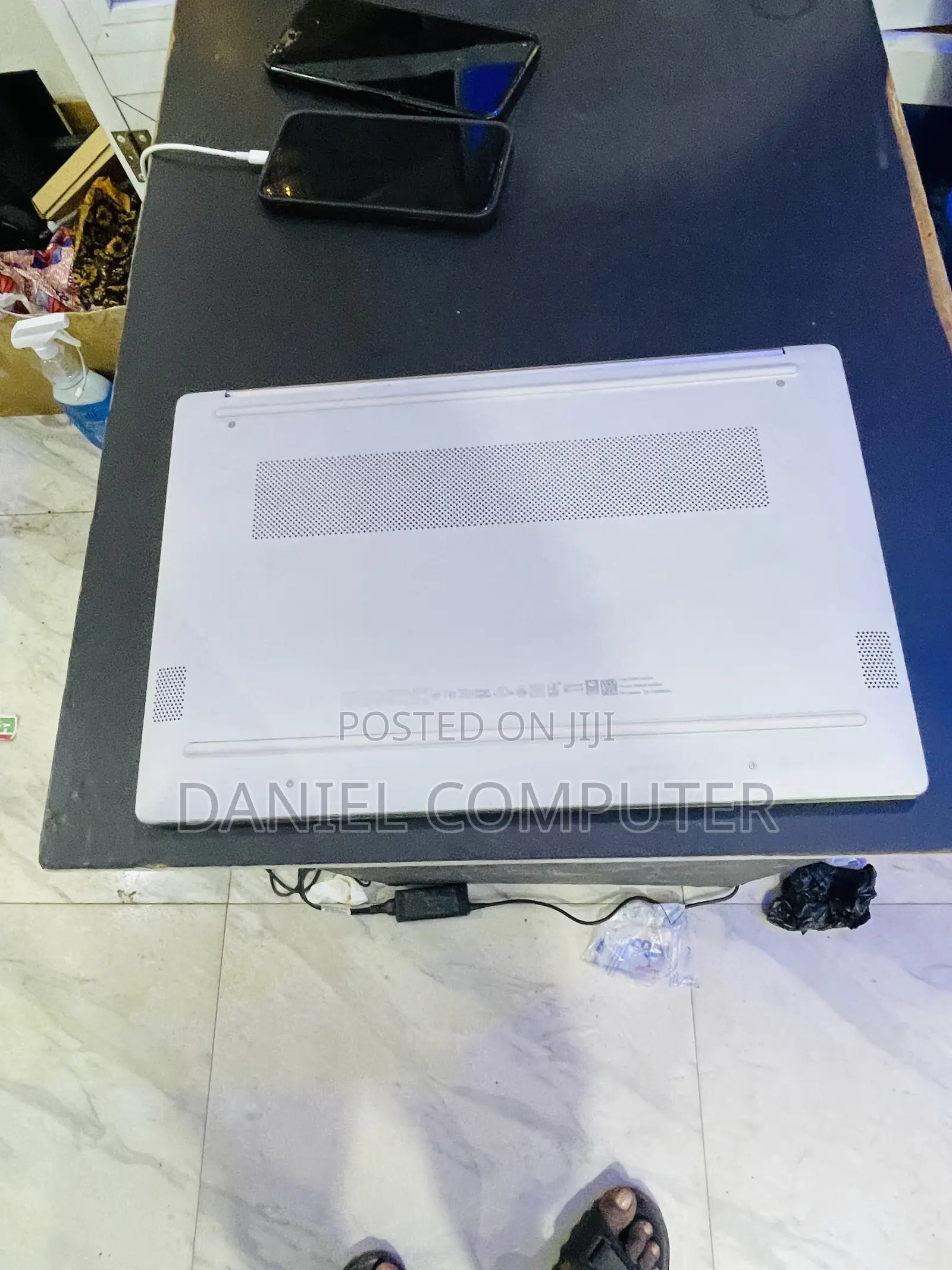 Laptop HP 15-fd1020ns 8GB Intel Core i5 SSD 512GB