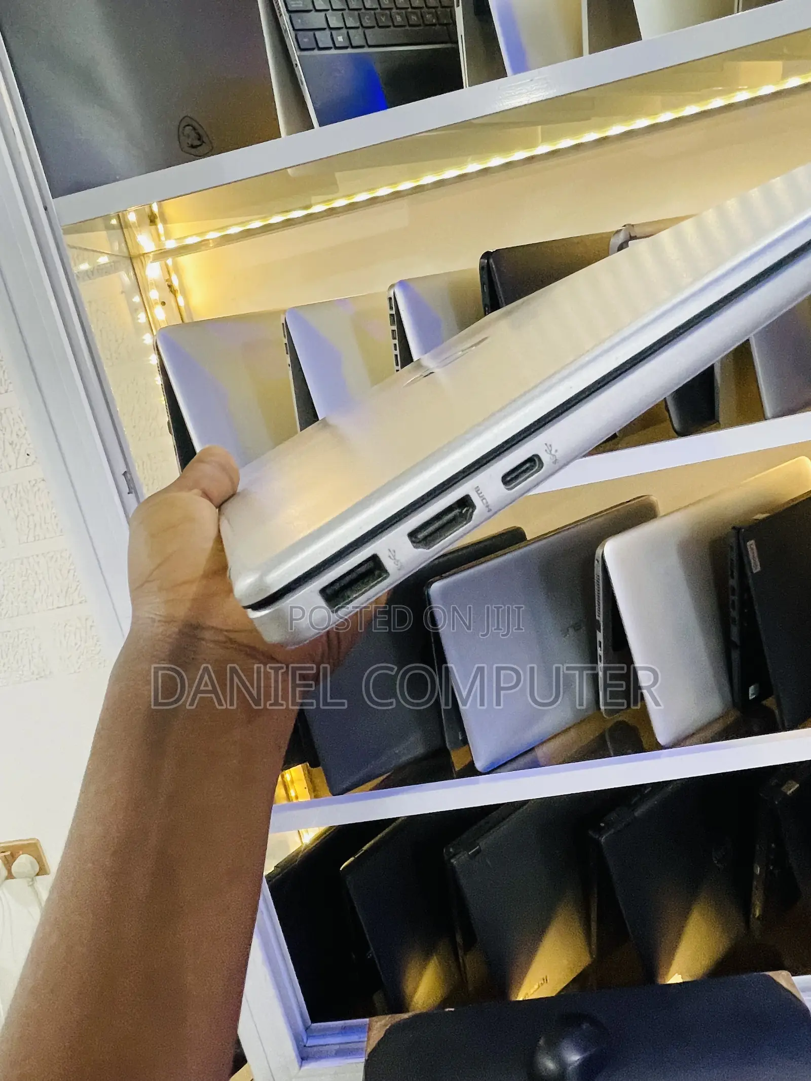 Laptop HP 15-fd1020ns 8GB Intel Core i5 SSD 512GB
