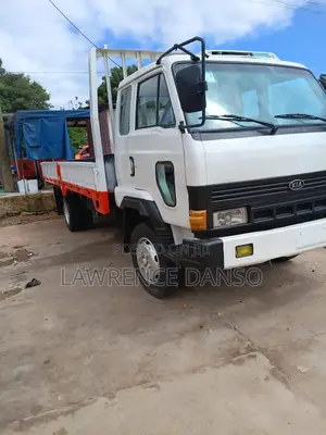 Kia Bongo 2008 White