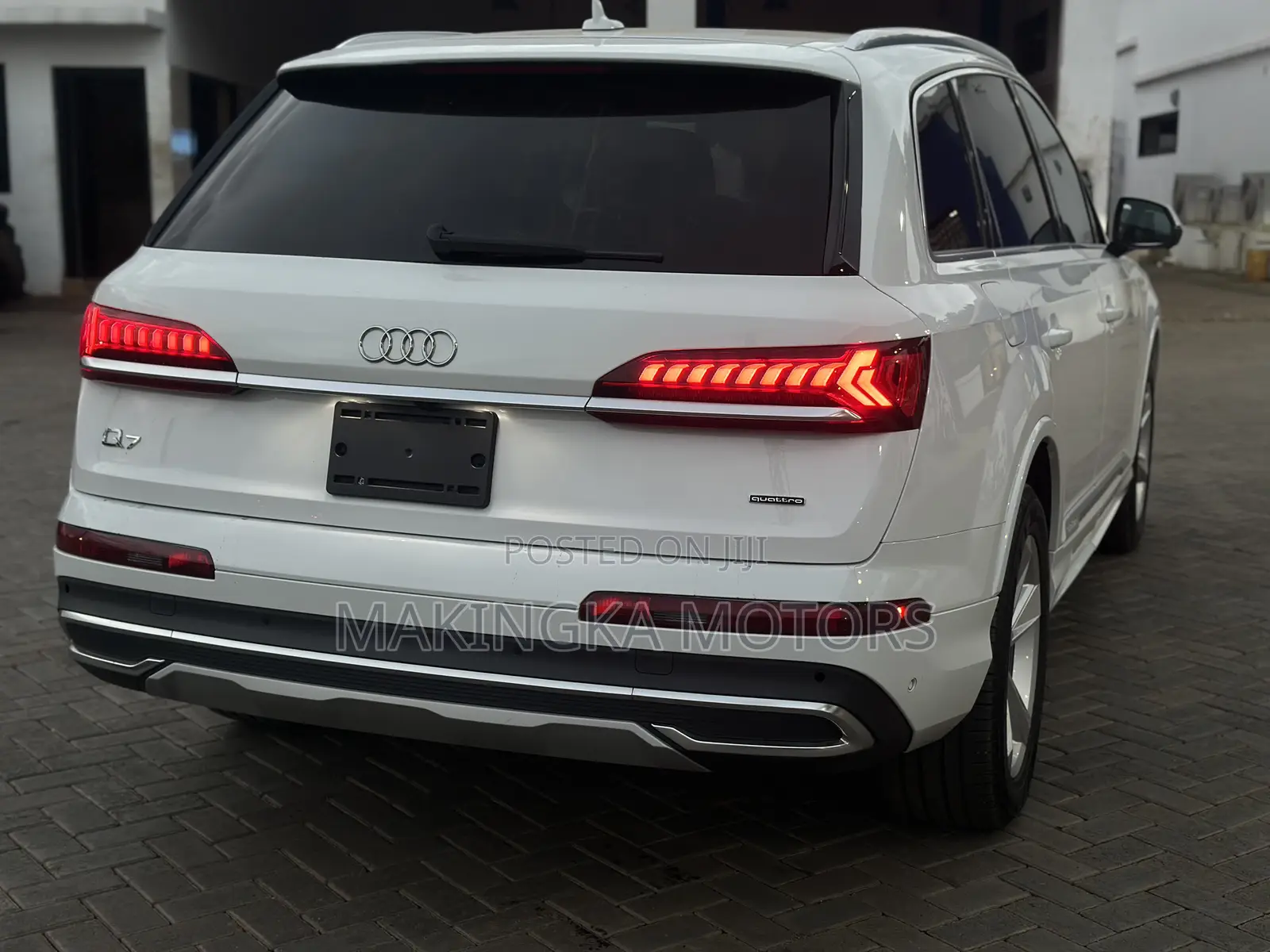 Audi Q7 Premium Plus 2024 White