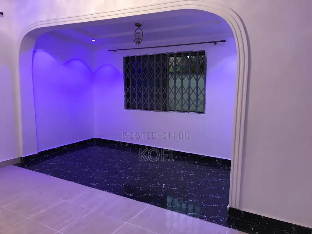 2bdrm Apartment in Palms Apartment, Ablorh Adjei for rent