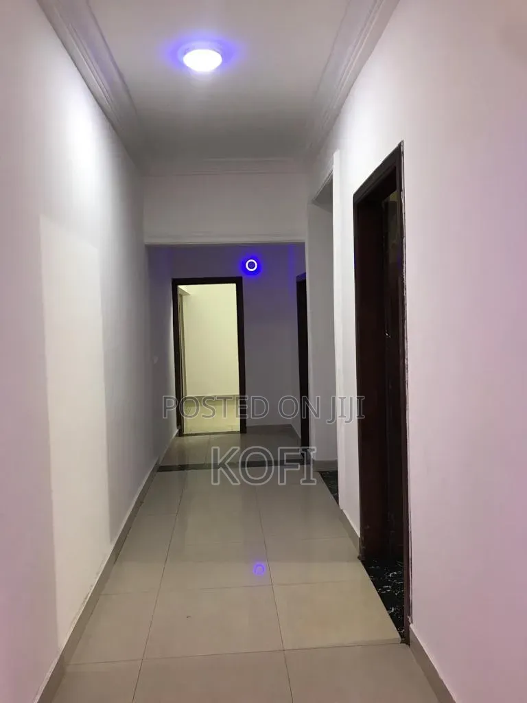2bdrm Apartment in Palms Apartment, Ablorh Adjei for rent