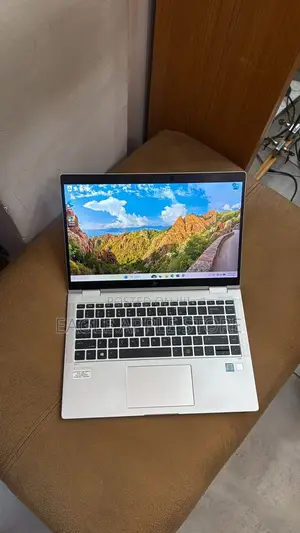Laptop HP EliteBook 840 G5 8GB Intel Core i5 HDD 256GB