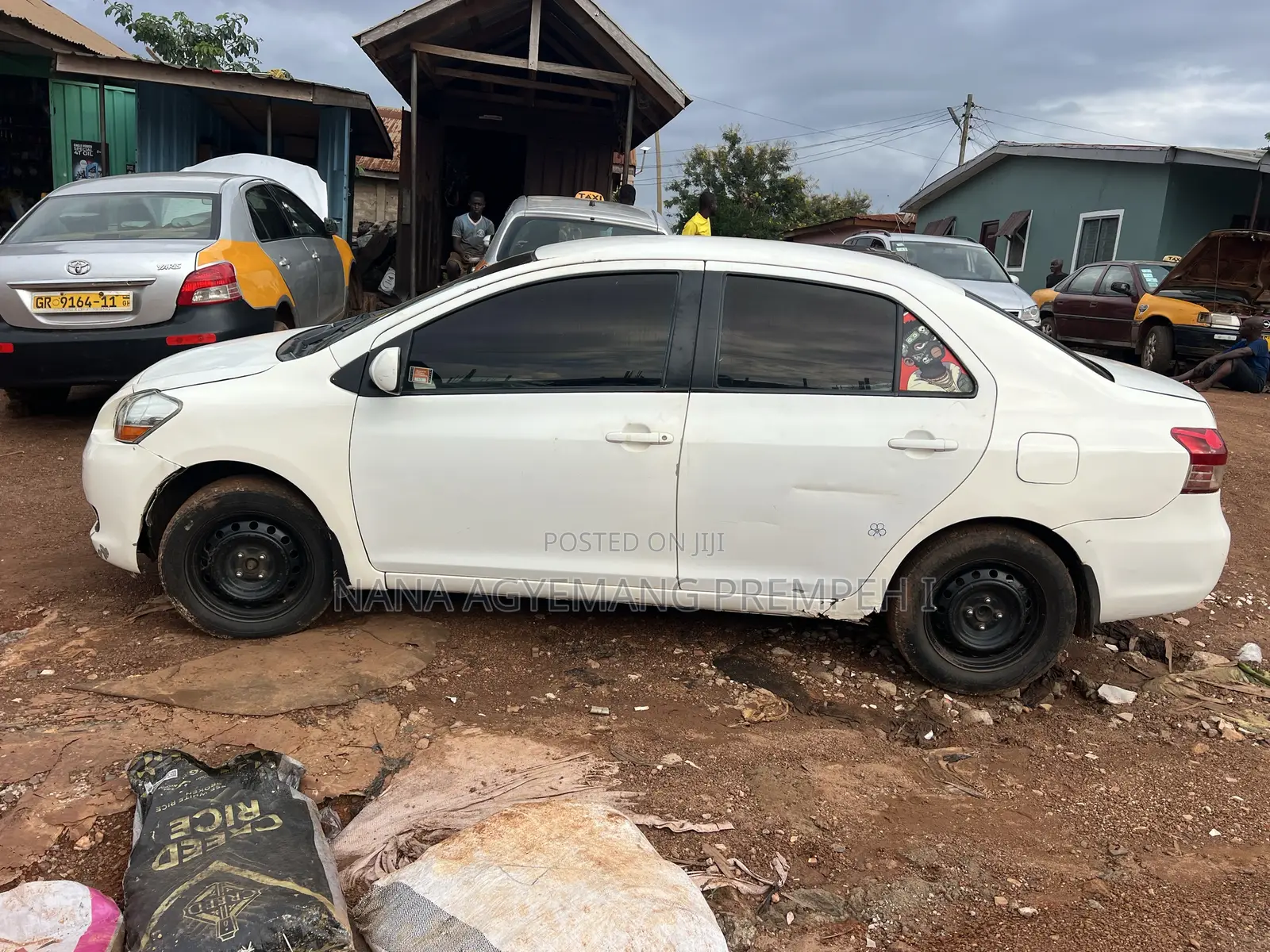Toyota Yaris Sedan Automatic 2007 White