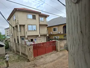 2bdrm Apartment in Housing Down for sale