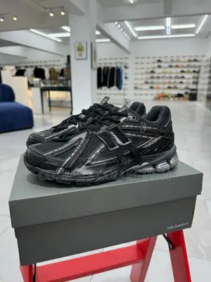 New Balance 1906a