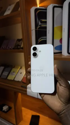 Apple iPhone 16 128 GB White