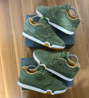 New Balance Numeric 770