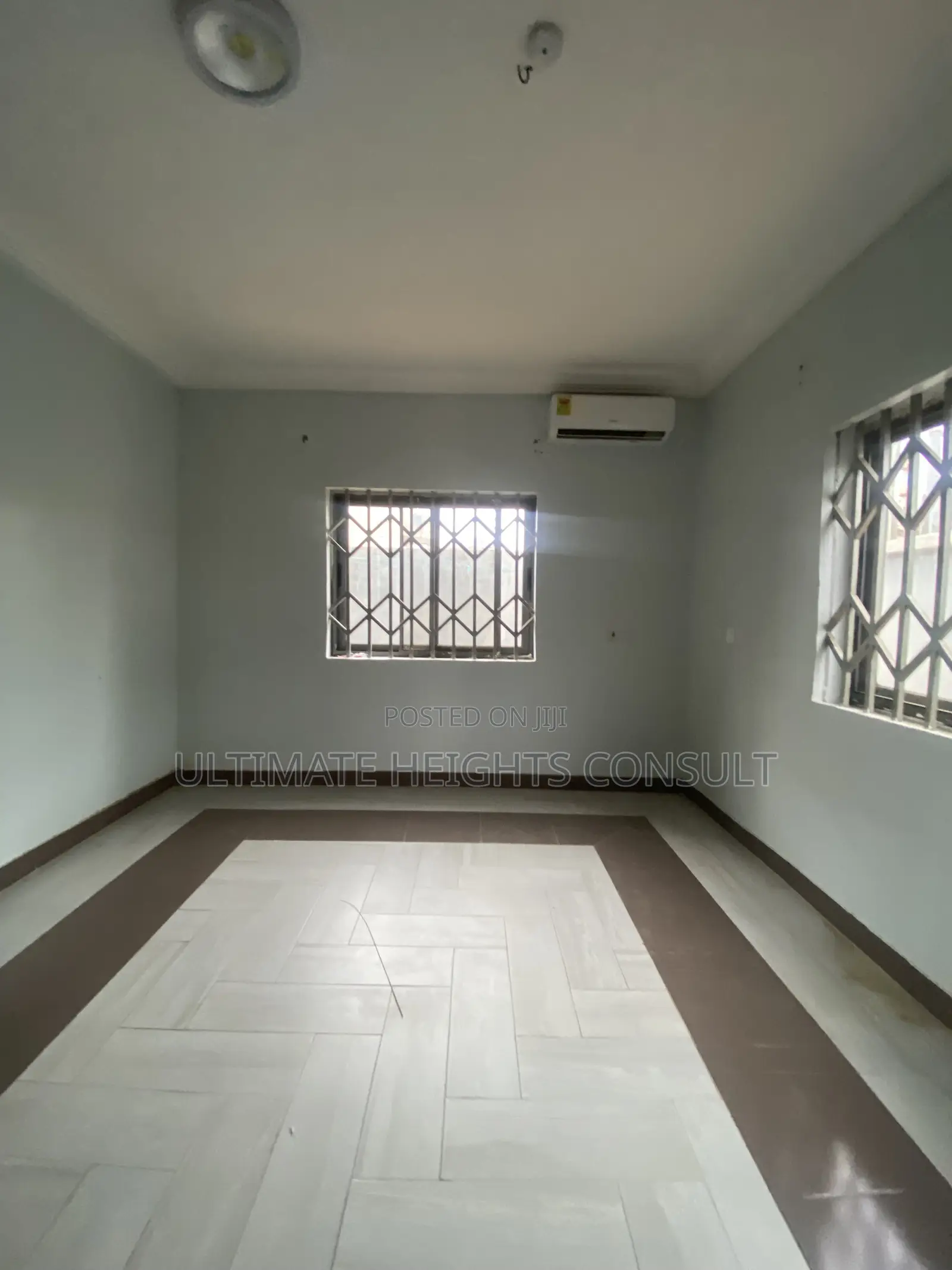2bdrm Apartment in Akokofoto for rent