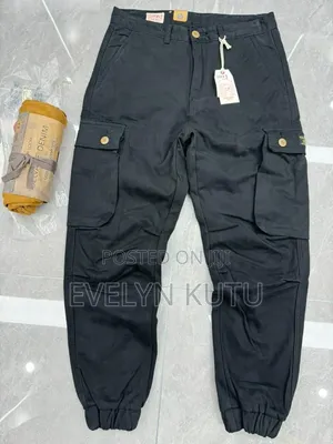 Men's Black Side Pocket