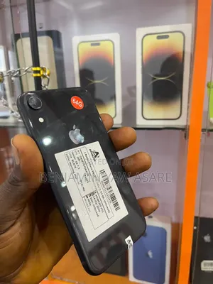 Apple iPhone XR 64 GB Black
