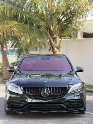 Mercedes-Benz C63 2019 Black