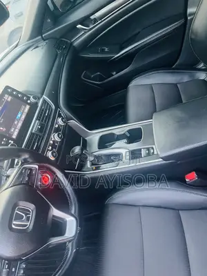 Honda Accord Sport 2018 White