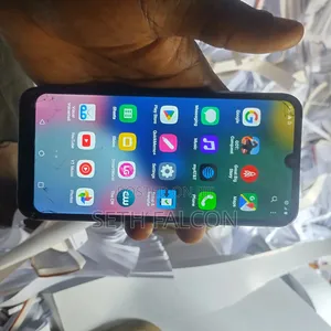 LG Xpression Plus 3 32 GB Gray