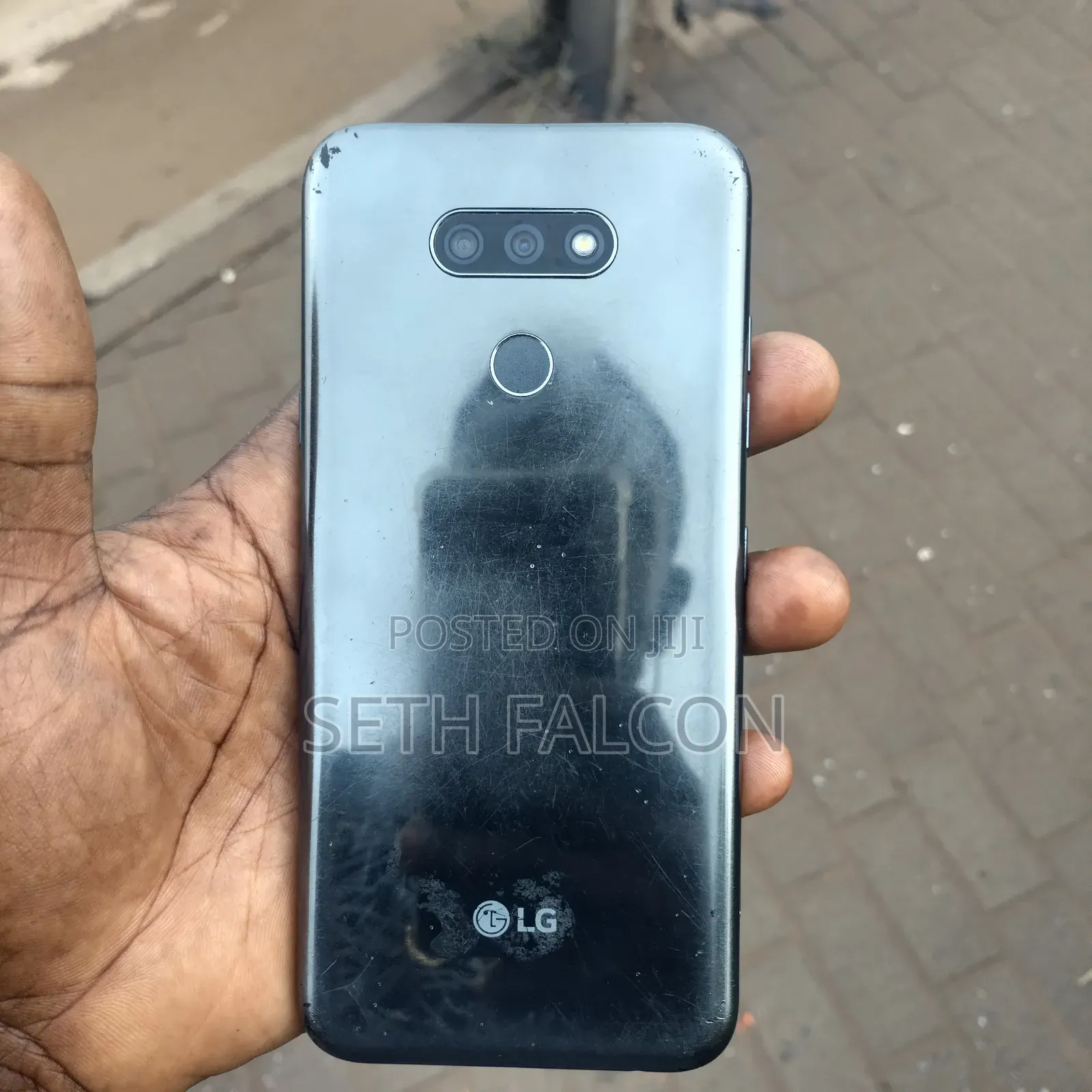 LG Xpression Plus 3 32 GB Gray