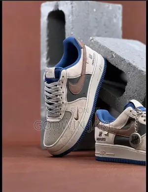 Nike Air Force 1 Low “Undefeated” – Beige / Taupe / Brown / Royal Blue