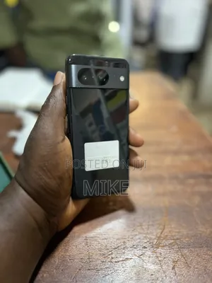 Google Pixel 8 128 GB Black