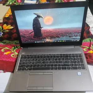 Laptop HP ZBook 15 G5 32GB Intel Core i7 HDD+SSD 750GB