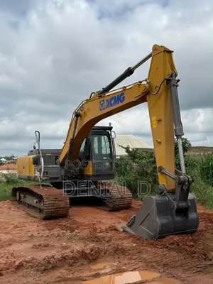 Brand New XCMG Watertrack 215 Excavator