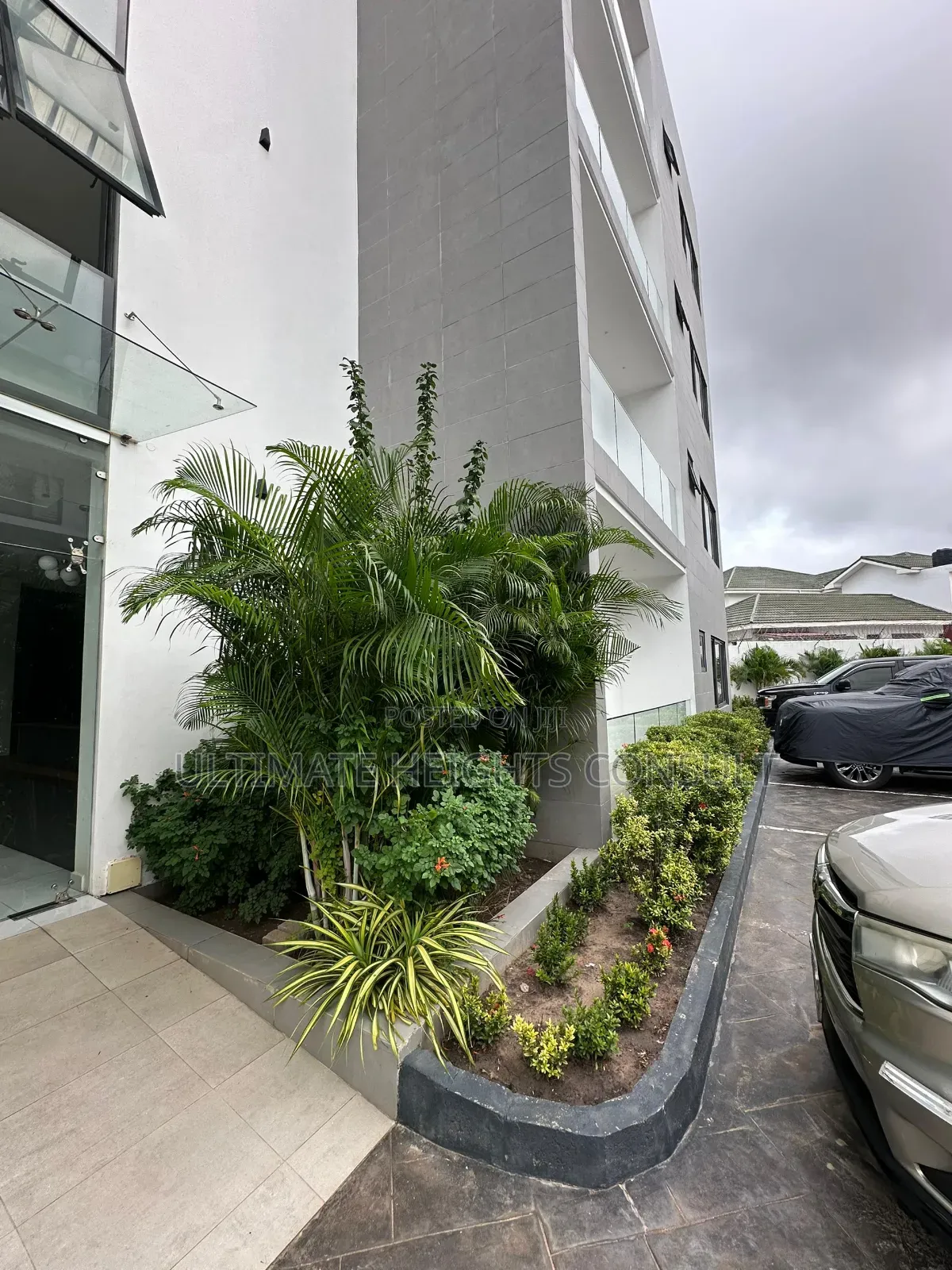 2bdrm Apartment in Cantonments, US Embassy Area for rent