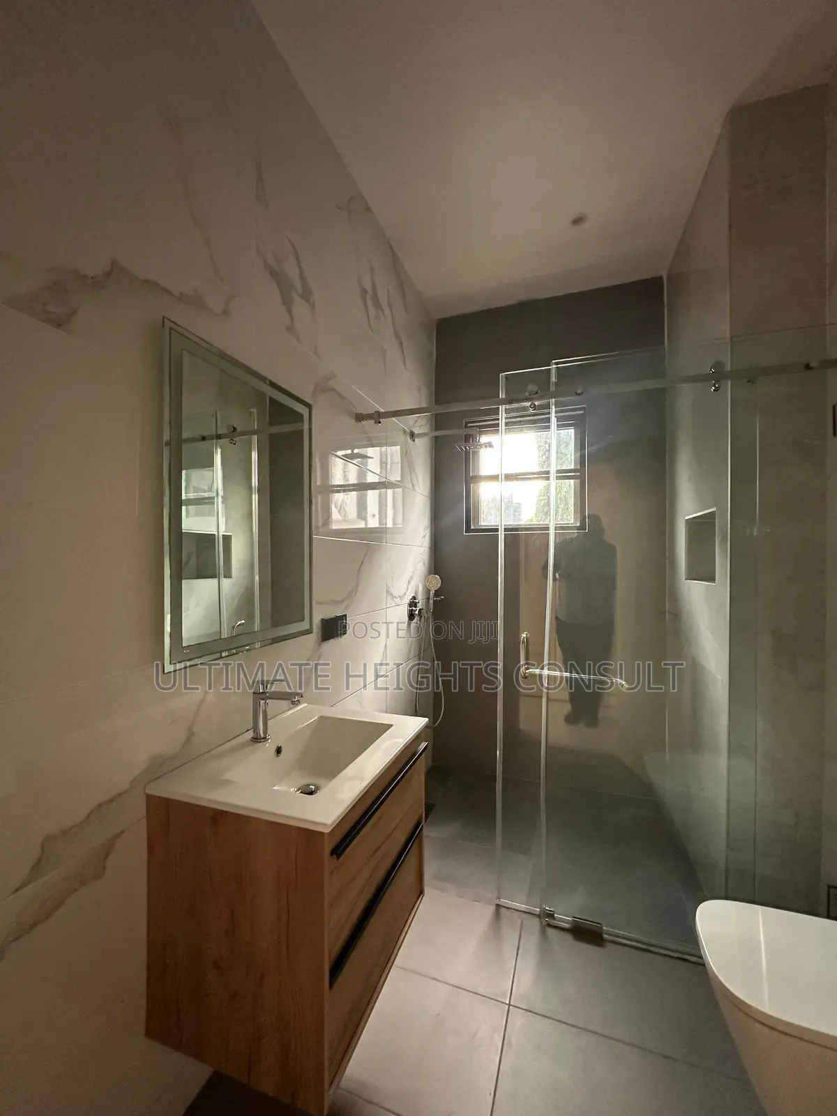 2bdrm Apartment in Cantonments, US Embassy Area for rent