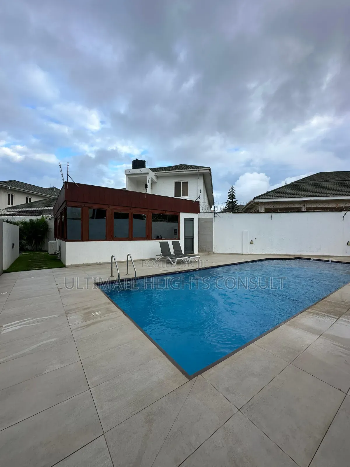 2bdrm Apartment in Cantonments, US Embassy Area for rent