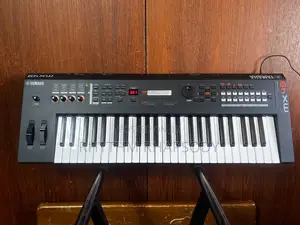 Yamaha Mx49
