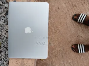 Laptop Apple MacBook Air 2GB Intel Core 2 Duo SSD 256GB