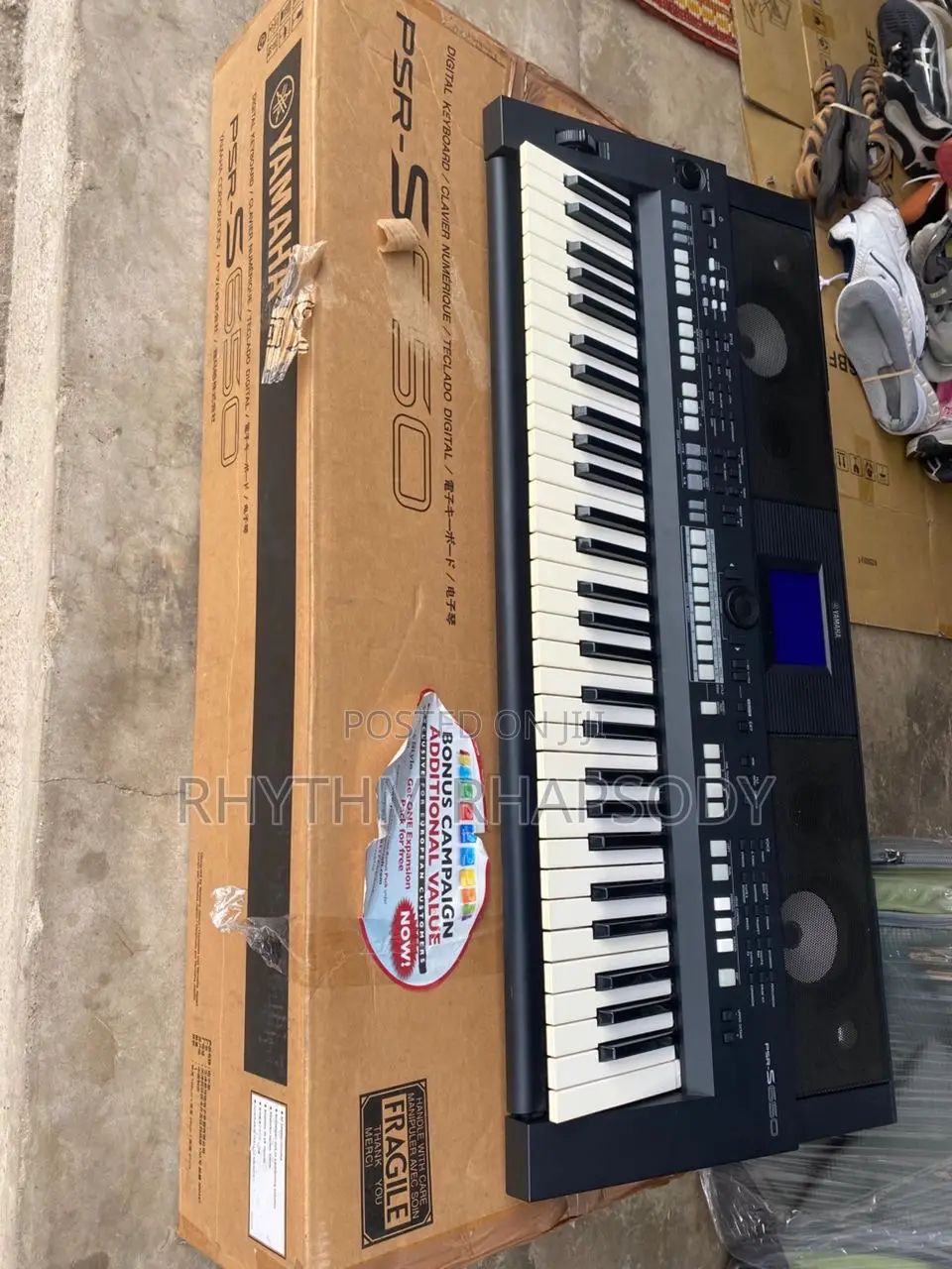 Yamaha PSR S650