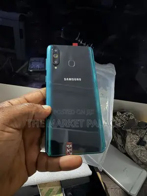New Samsung Galaxy A8S 128 GB Black